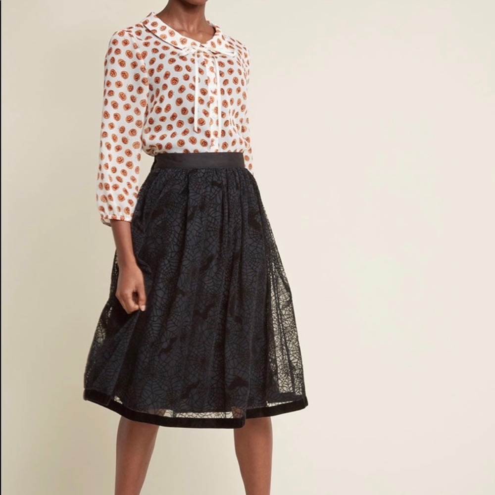 Hell Bunny Black Pleated Midi Skirt
